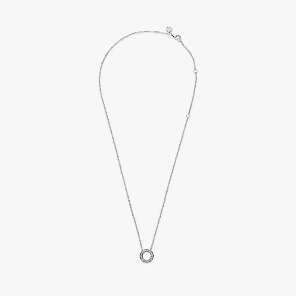 Pandora Signature Reversible Pavé & Logo Circle Necklace - Picture 4 of 9